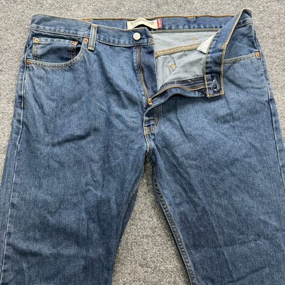 Levi's 505 Jeans Men's Size 40x32 Blue Straight Fit Denim Casual Pants - Picture 1 of 10